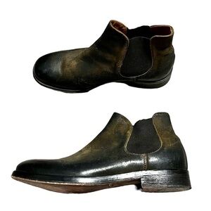 Barneys New York Mens Leather Chelsea Boots Made in Italy Black - 8.5